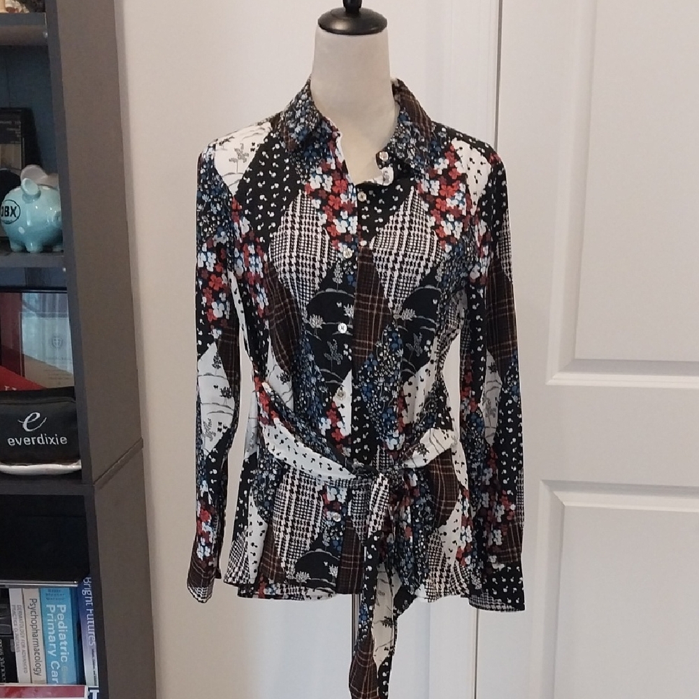 Printed Tie-Waist Women's Blouse in Black, White & Brown